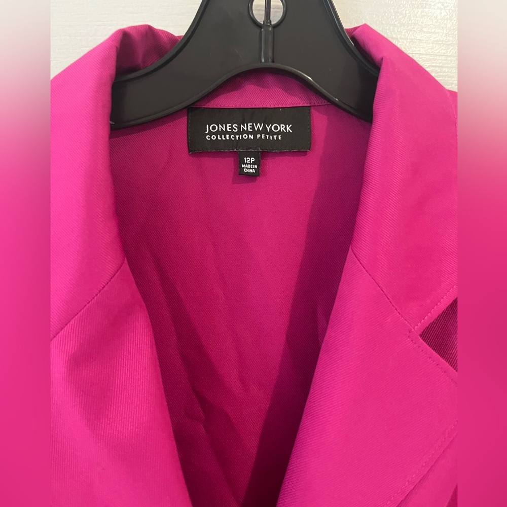 Jones New York blouse - Picture 2 of 3
